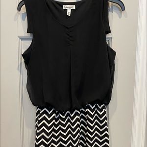 Speechless black and chevron dress